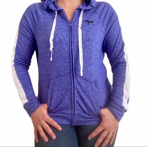 PINK Victoria's Secret Tops - ⛄️Victoria’s Secret PINK Zip Up hoodie